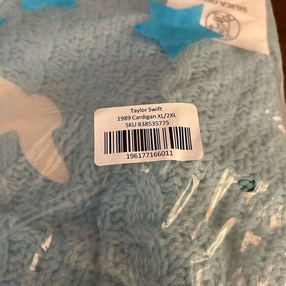 Taylor Swift Version 1989 Blue Chunky Knit Long Sleeve Cardigan Oversized XL/2XL - Picture 6 of 6